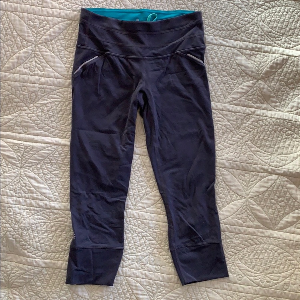 Athleta cropped leggings